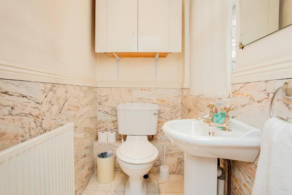 Bright 2 Bedroom Flat In Central Londyn Zewnętrze zdjęcie