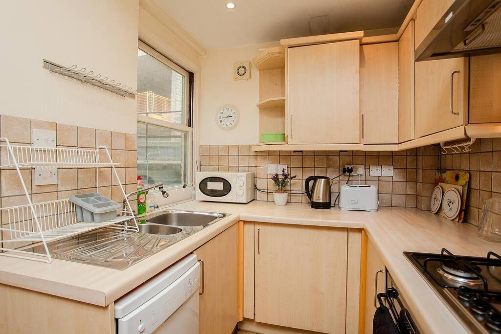 Bright 2 Bedroom Flat In Central Londyn Zewnętrze zdjęcie